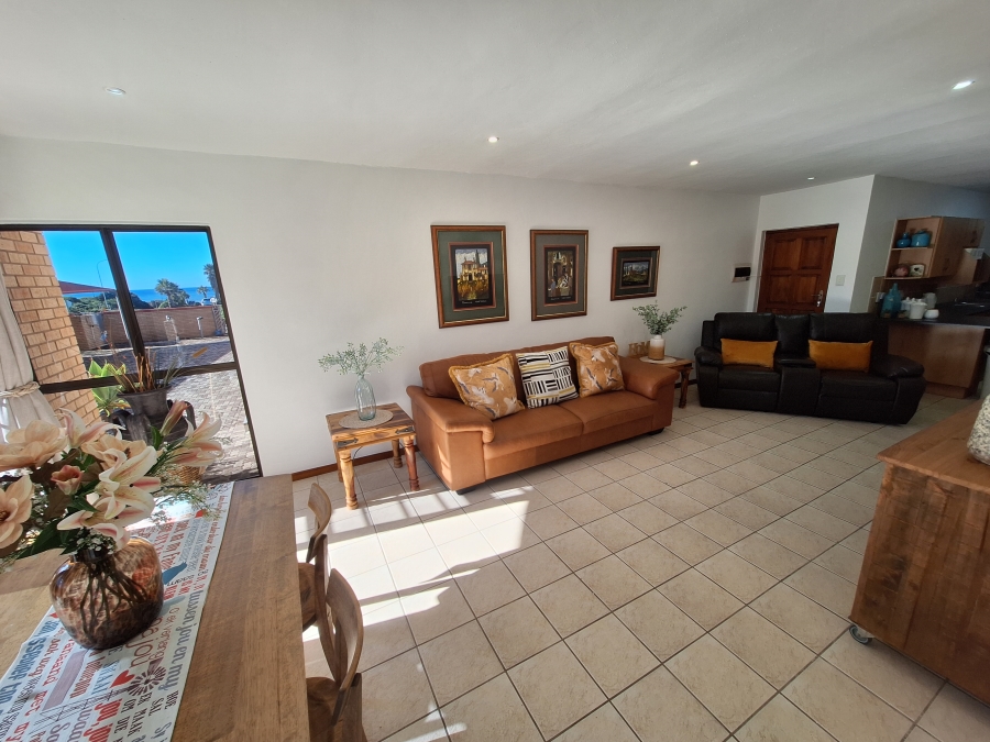 3 Bedroom Property for Sale in Jeffreys Bay Central Eastern Cape